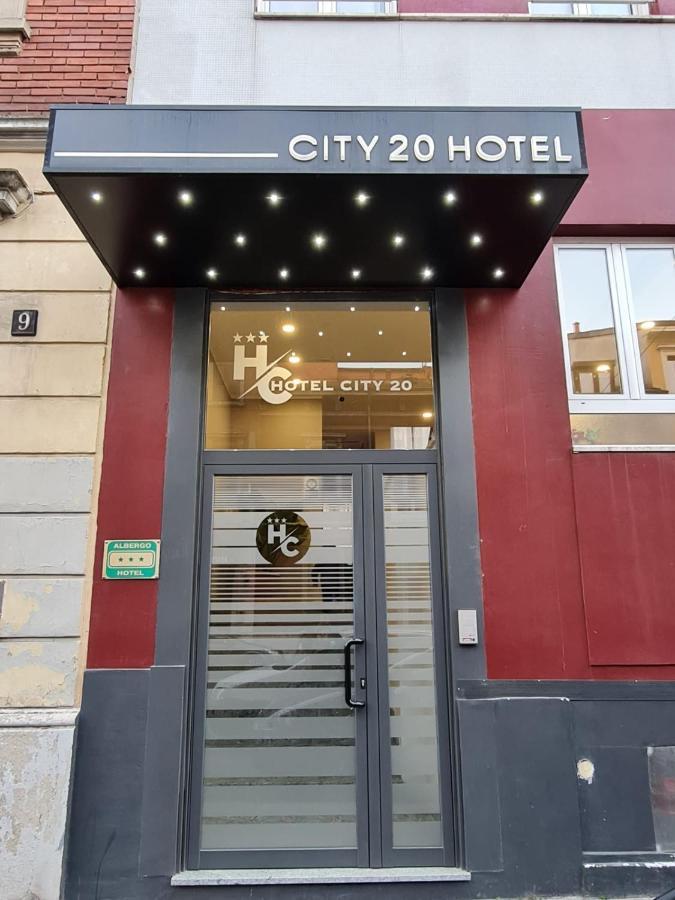 Hotel City 20 Мілан Екстер'єр фото